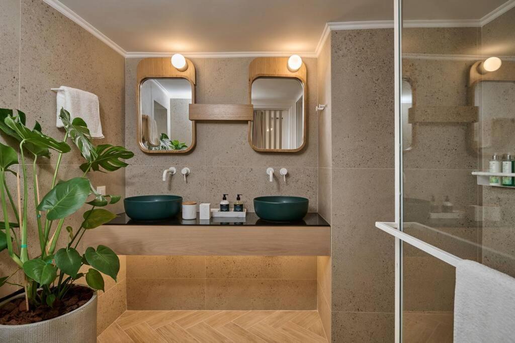 Kaizen Chania - New Central Apartment Just 350M Away With Private Jacuzzi And Free Parking! Extérieur photo