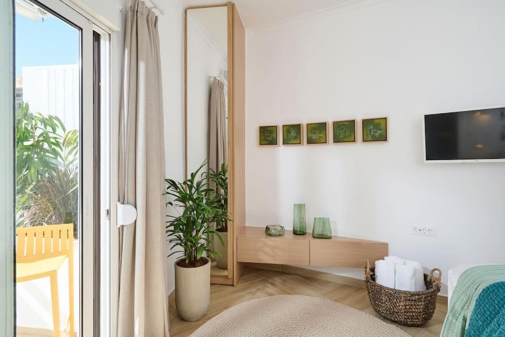 Kaizen Chania - New Central Apartment Just 350M Away With Private Jacuzzi And Free Parking! Extérieur photo