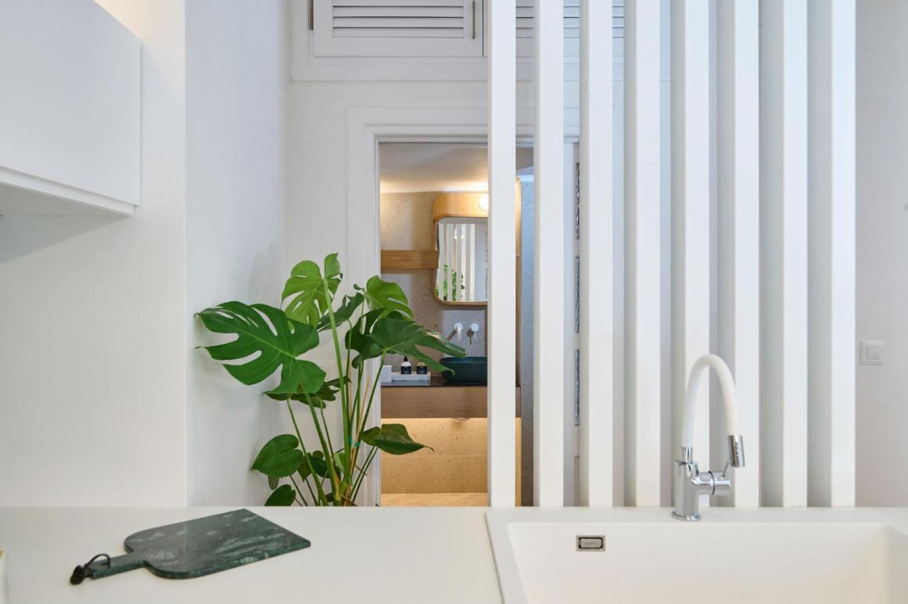 Kaizen Chania - New Central Apartment Just 350M Away With Private Jacuzzi And Free Parking! Extérieur photo