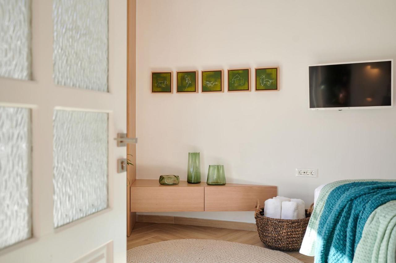 Kaizen Chania - New Central Apartment Just 350M Away With Private Jacuzzi And Free Parking! Extérieur photo