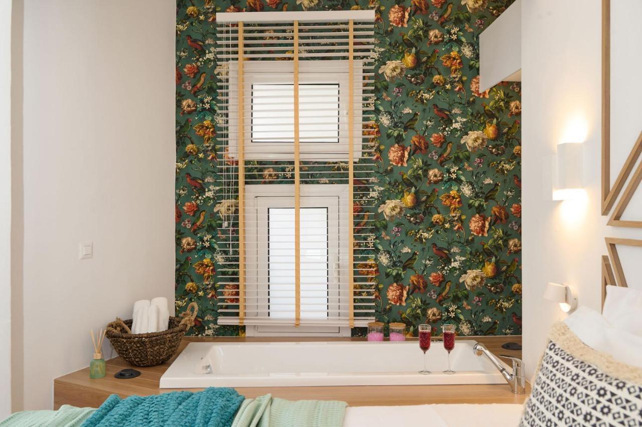 Kaizen Chania - New Central Apartment Just 350M Away With Private Jacuzzi And Free Parking! Extérieur photo